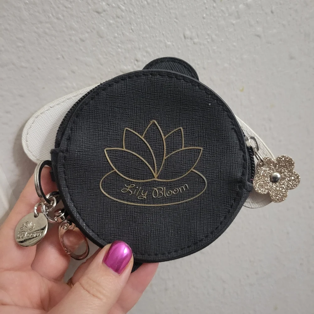 Wallet - Picture 2 of 3